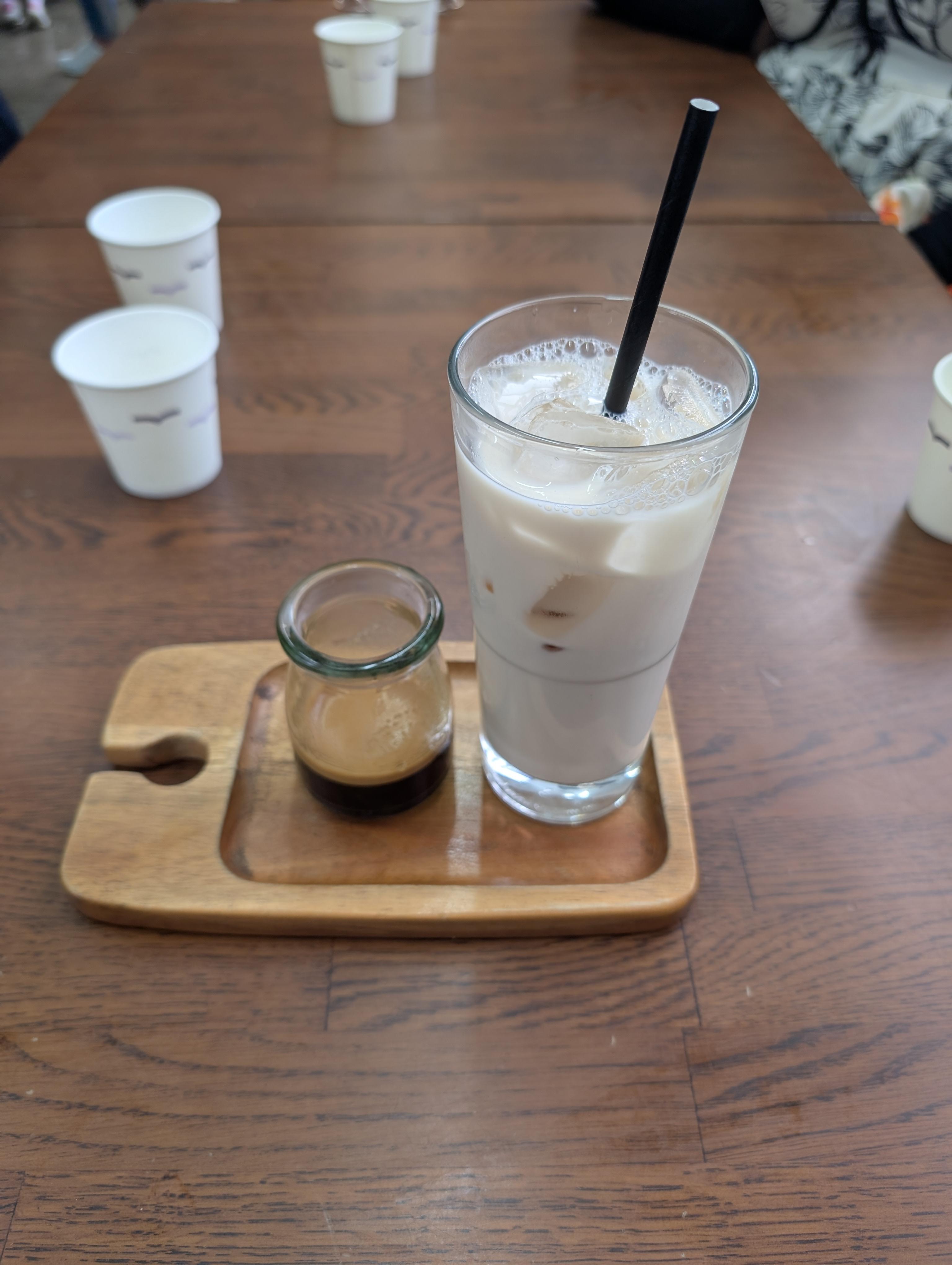 Vibes Cafe — photo 2